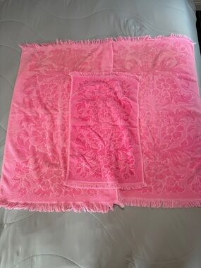Martex Hot Pink Brocade Floral VTG Bath Towels Hand Towel